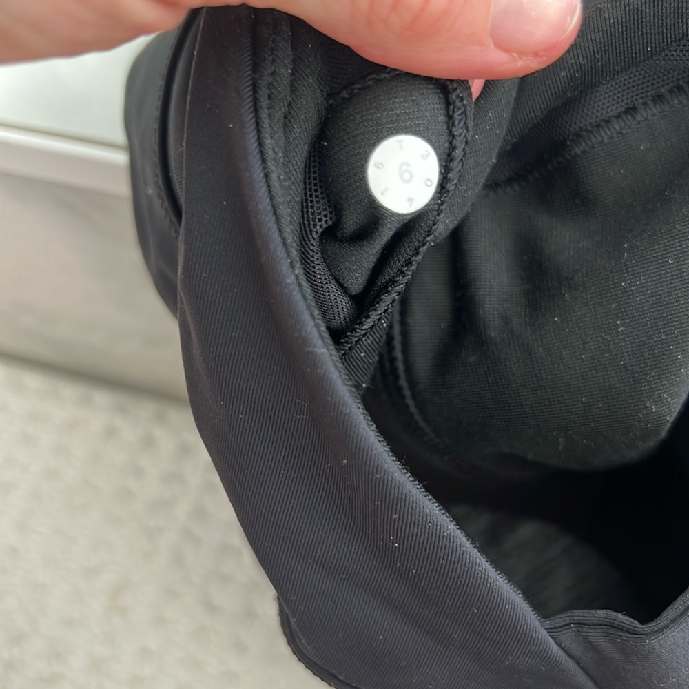 ❌CLEARANCE Lululemon Work The Circuit With Sports Bra Heathered Black Tank Top - Picture 15 of 15